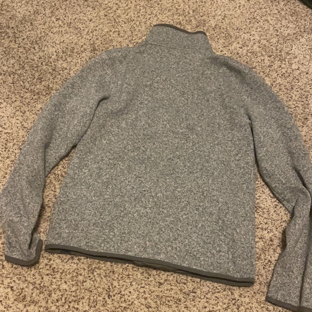 L.L. Bean slightly fitted pullover sweater men’s small - Picture 9 of 9